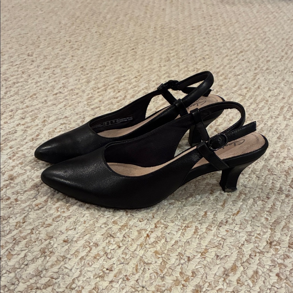Clarks Black Slingback Pointed-Toe Mid Heels
